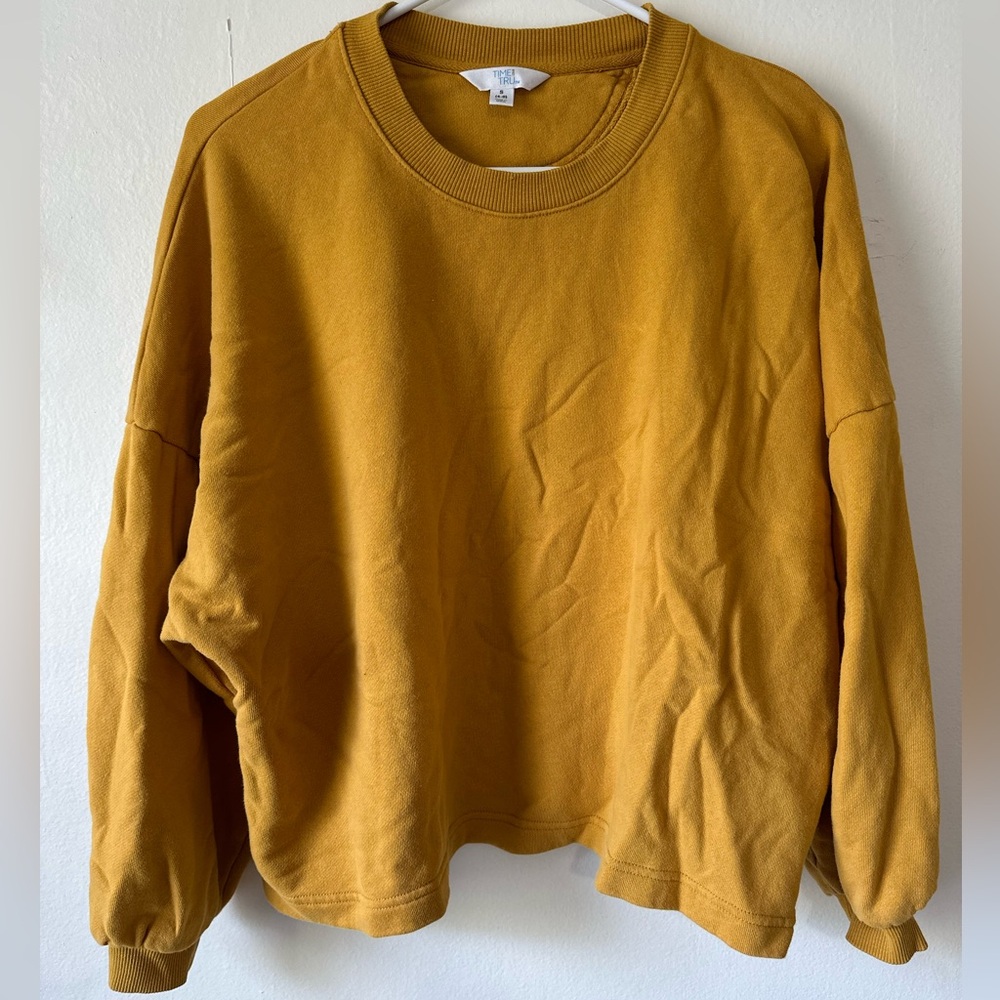 Time & Tru Mustard Crewneck Sweater